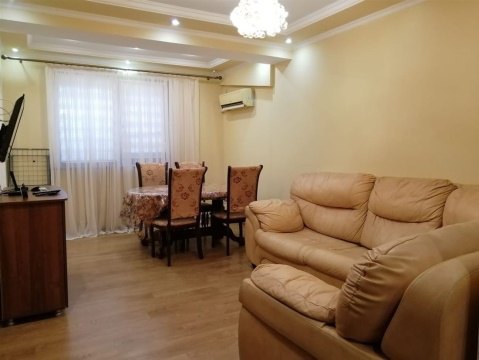 3-к квартира, 1/6 эт., 75м²