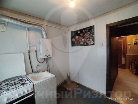 2-к квартира, 1/5 эт., 42м²