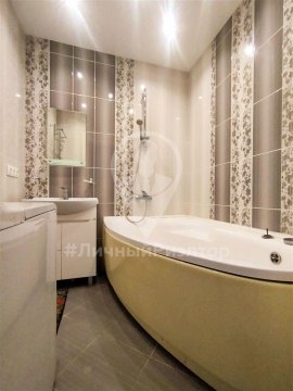 2-к квартира, 16/17 эт., 81м²