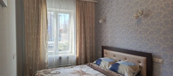 2-к квартира, 1/2 эт., 48м²