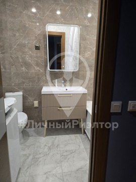 2-к квартира, 6/25 эт., 39м²