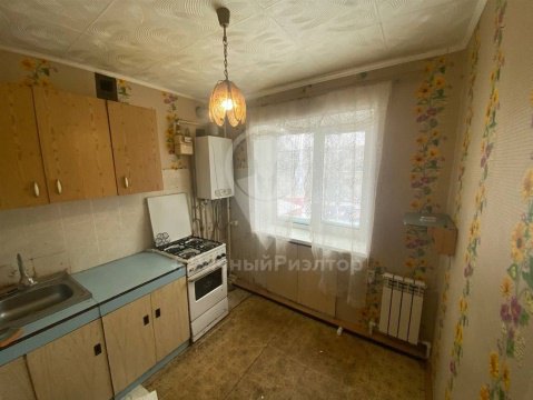 2-к квартира, 4/5 эт., 43м²