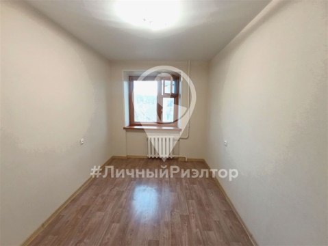 3-к квартира, 4/5 эт., 60м²